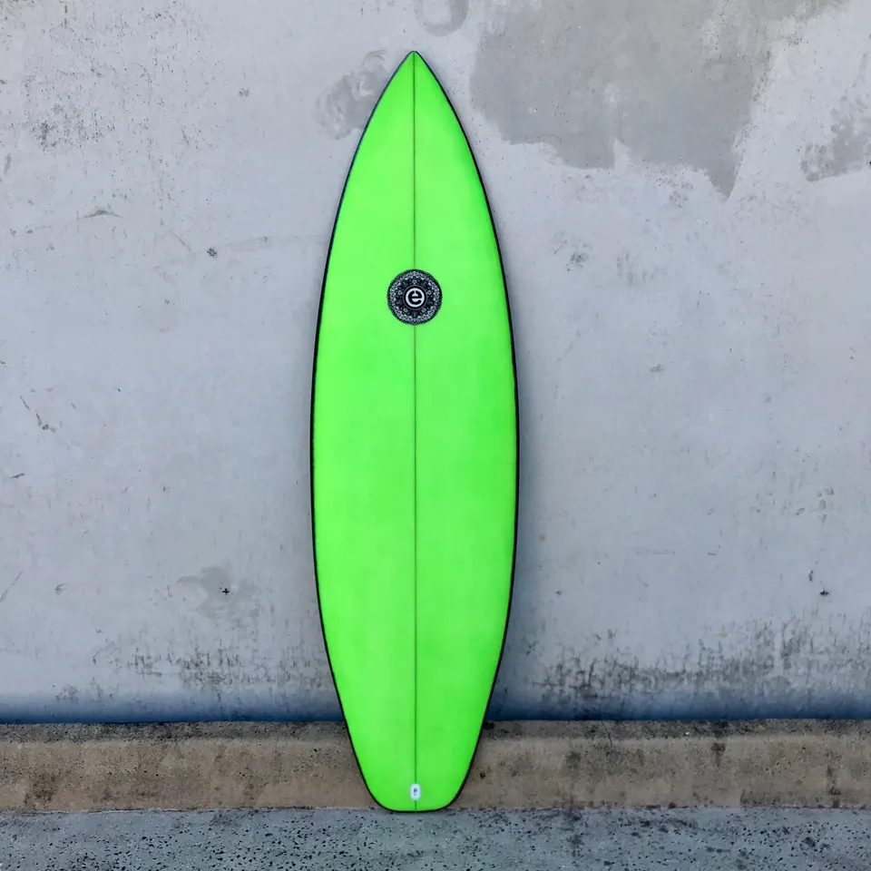 Elemnt Surf Cuda shortboard surfebrett 5'8–6'6 småbølger