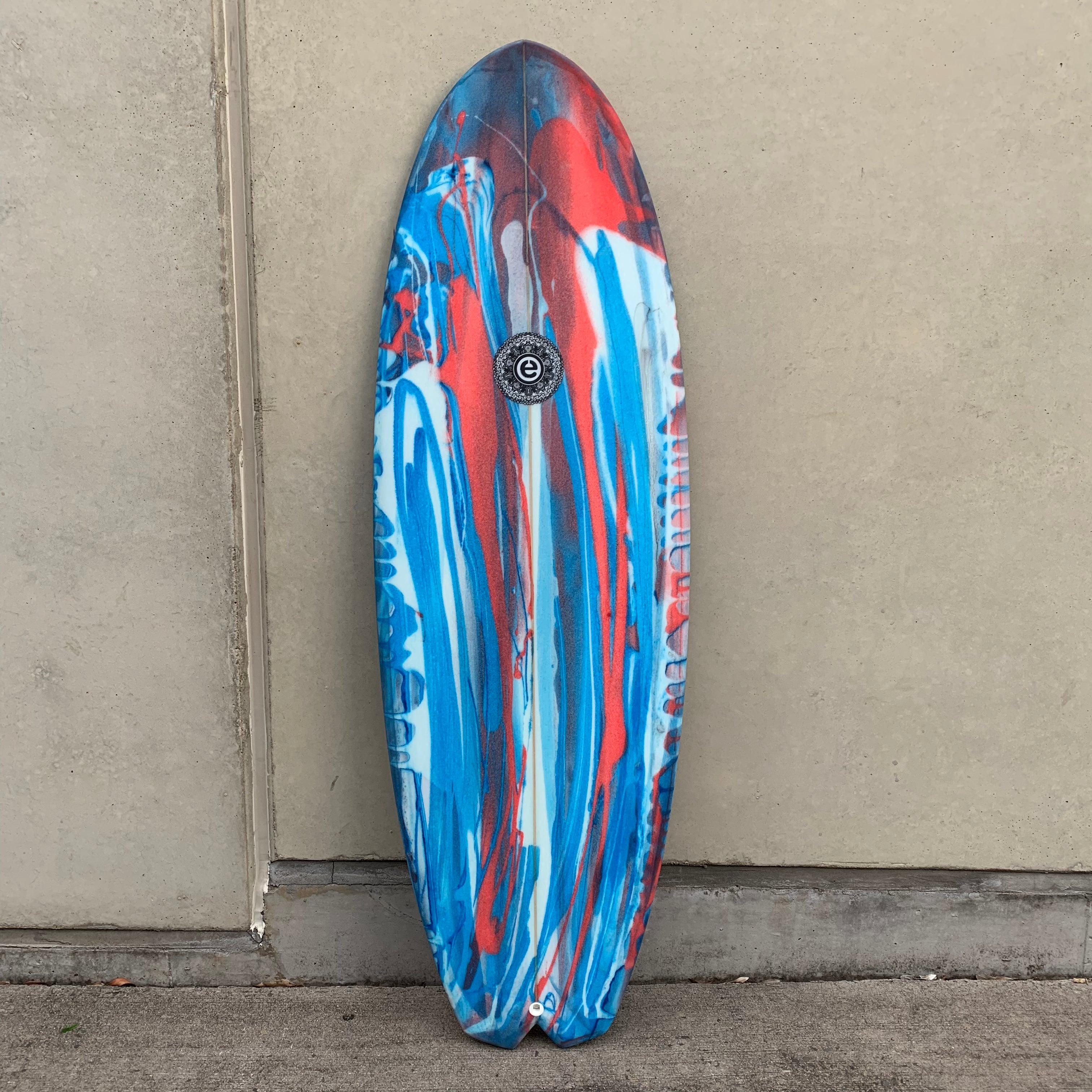 Elemnt Surf Tombstone surfebrett swallowtail 31,9L