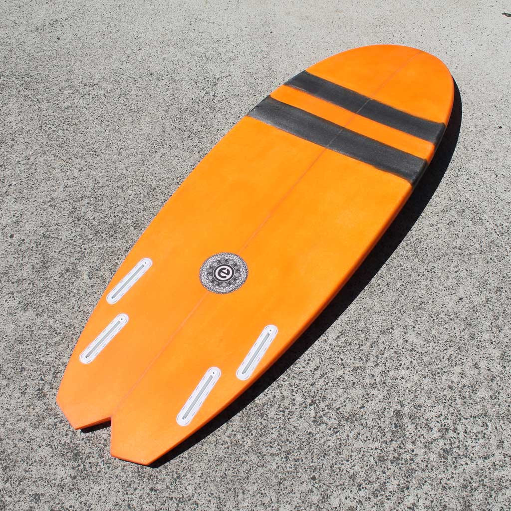 Elemnt Surf Tombstone surfebrett swallowtail 31,9L
