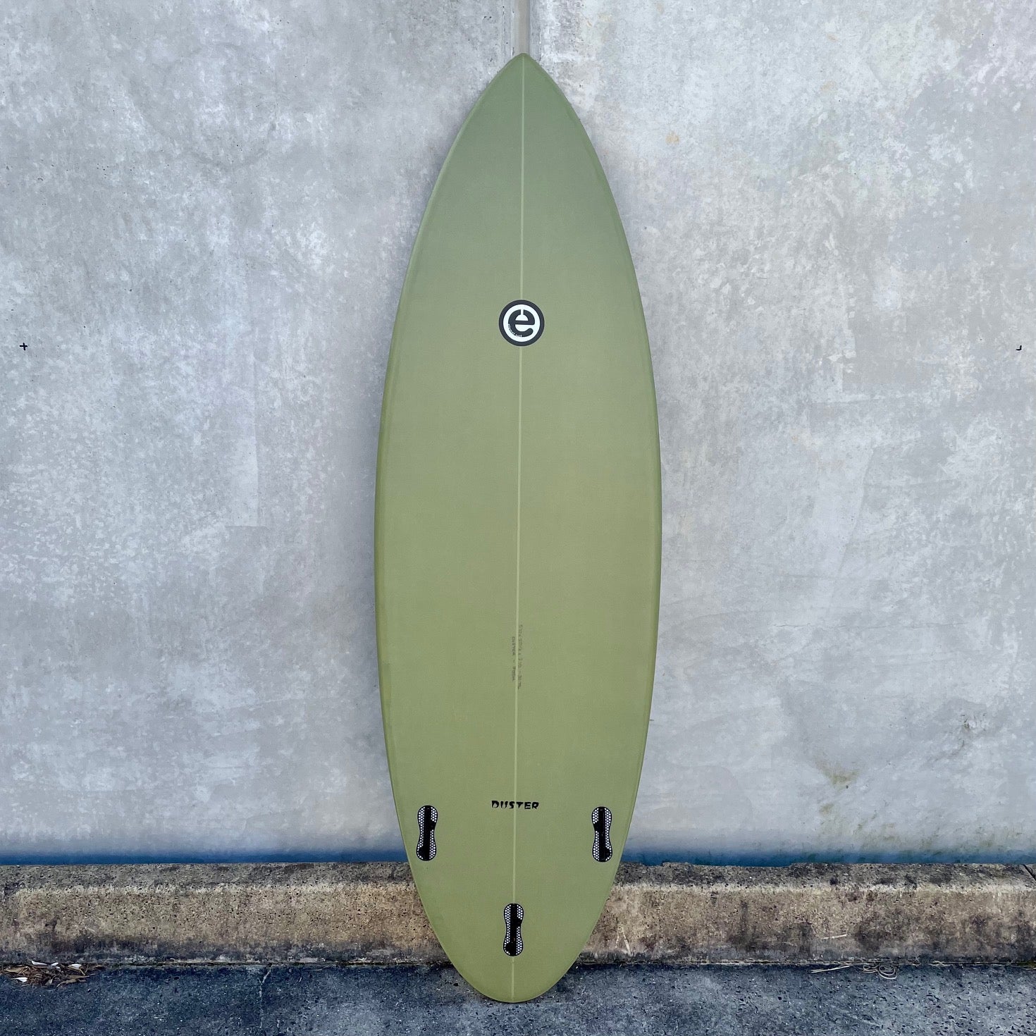 Elemnt Surf Duster surfebrett round tail volum