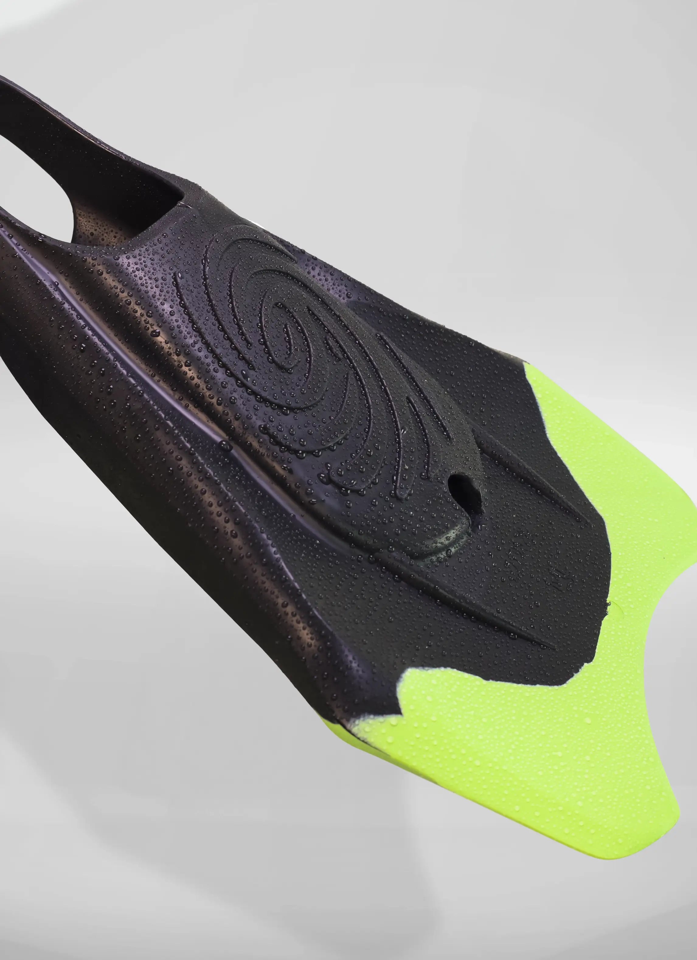Churchill Vortex svømmeføtter gummi limegrønn M