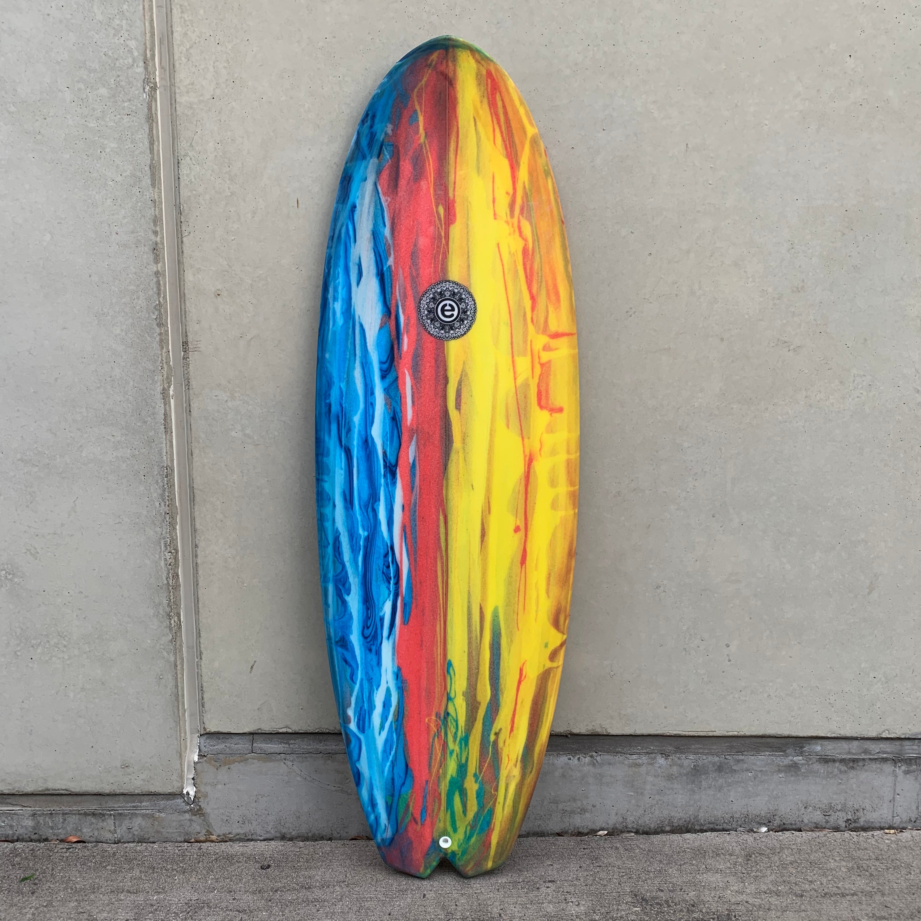 Elemnt Surf Tombstone surfebrett swallowtail 31,9L