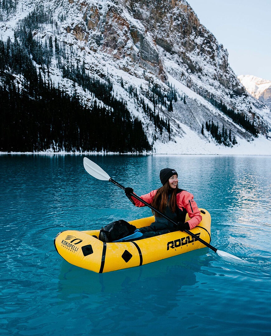 Kokopelli Rogue-Lite packraft gul minimalistisk