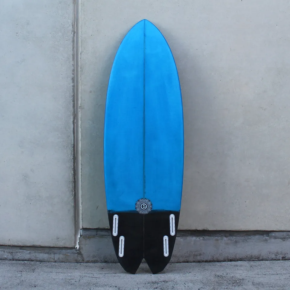 Elemnt Surf Loki surfebrett fish swallow